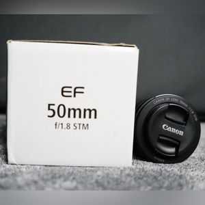 Canon EF 50mm f/1.8 STM Lens